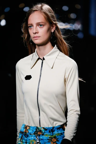Look 83